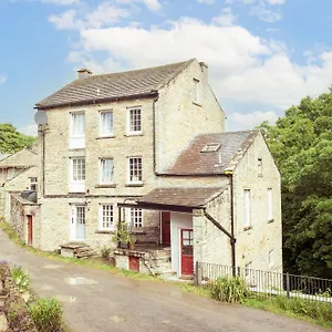 watersedge-apartment-the-mill.yorkshirehotels.net/