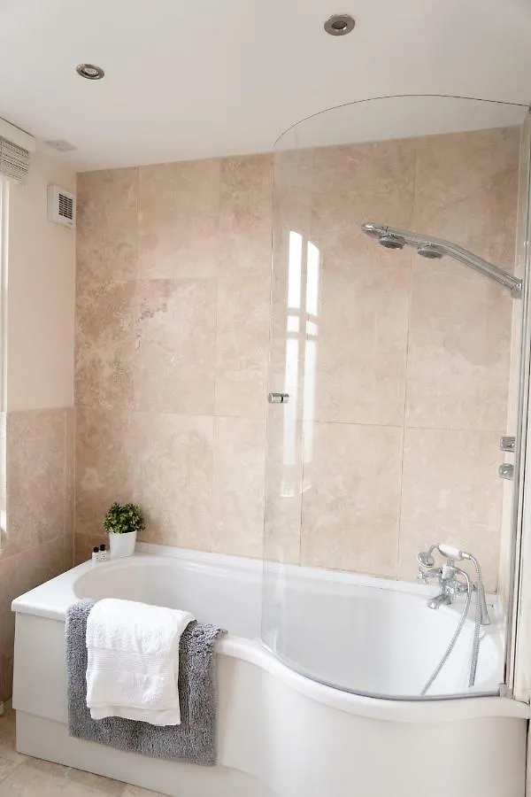 A Stay On The Brae Edinburgh Apartment